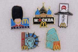 5 Pins  MC Donald's  Welt-Städte