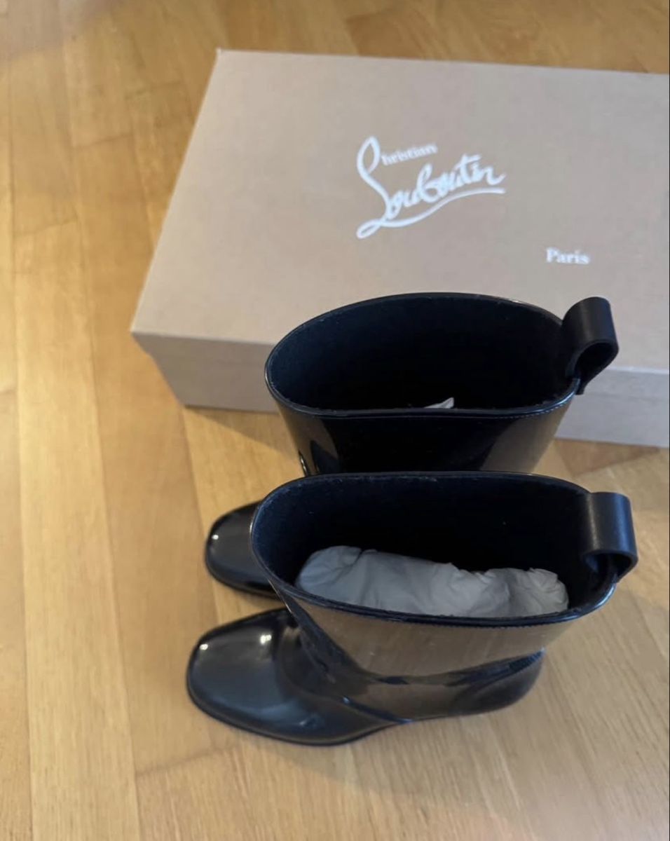 Christian Louboutin Scarpe da donna: Christian Louboutin Stiefel – Nuovo e nell'imballaggio originale da Dietikon venduto da Prelovedpearls 2