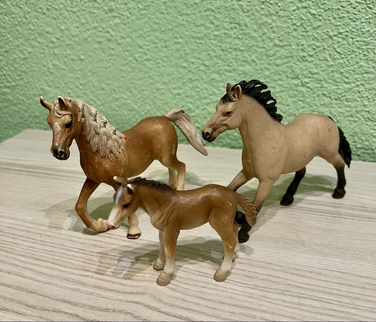 Schleich Giocattoli: Schleich Pferde Set 3 Figuren – Usato da Obernau venduto da Mya285
