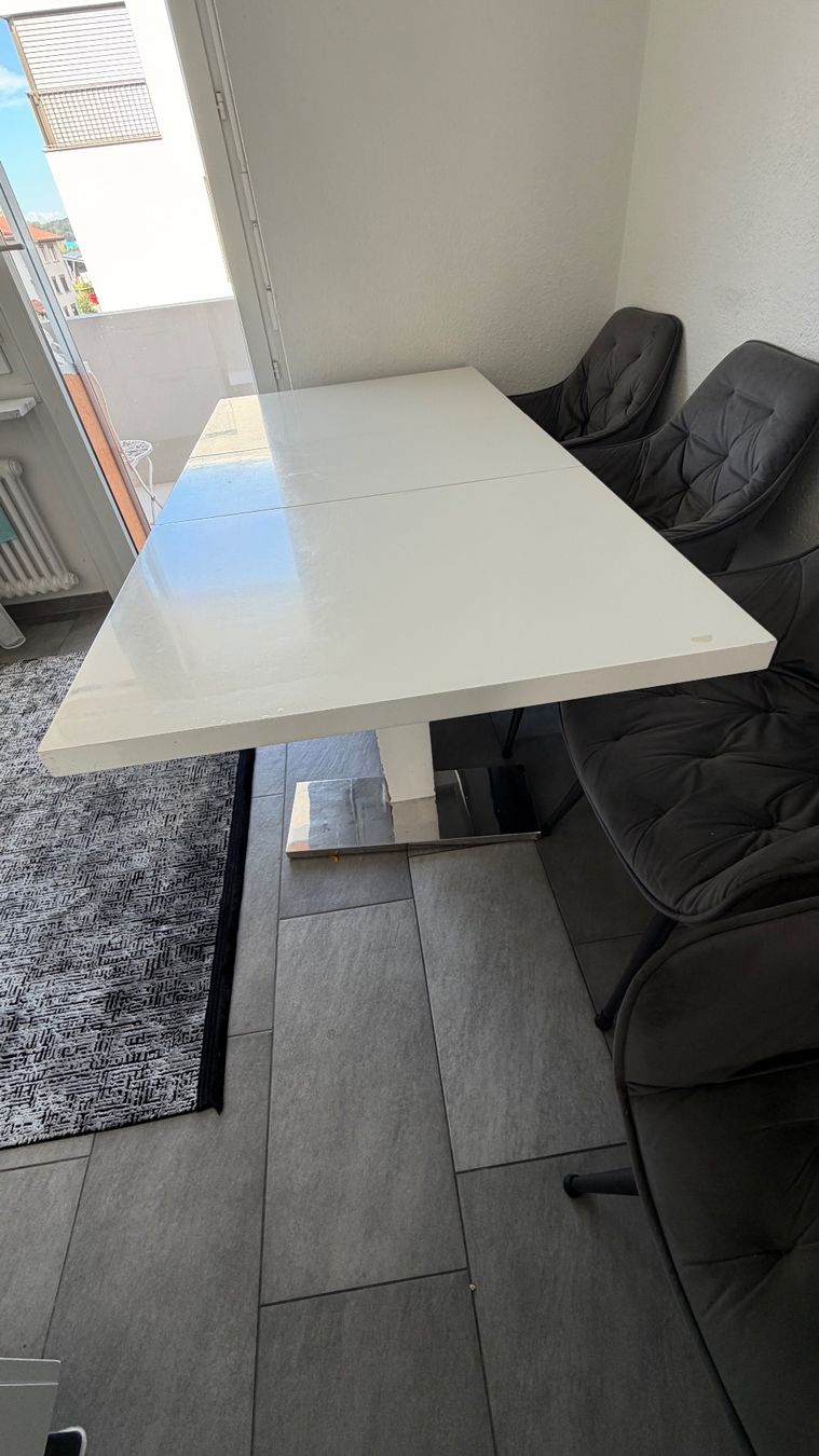 Tavoli: Tisch – Usato da Pfungen venduto da Schwarzmeer61 1