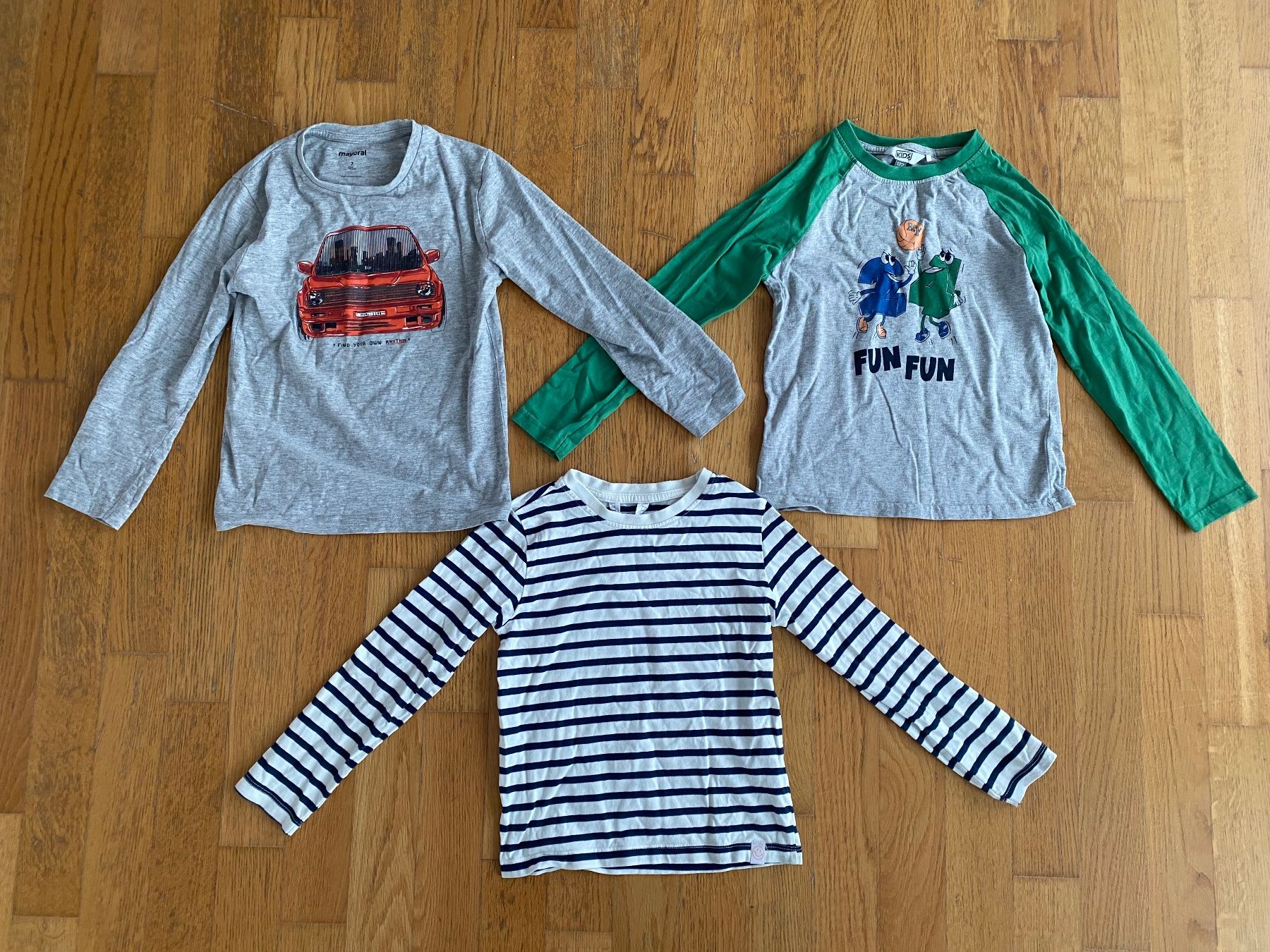 Mayoral Hemden, T-Shirts & Polos: Mayoral Kids Langarmshirts Gr. 122 – Gebraucht aus Wädenswil von PeterWaedi
