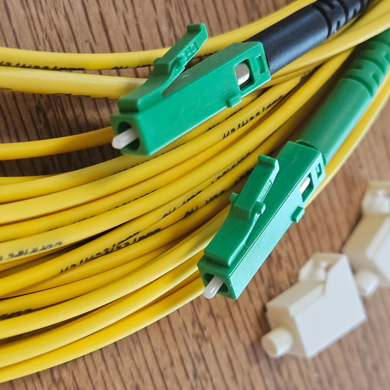 Cavi: Glasfaserkabel LWL-Patchkabel Simplex LC/APC - LC/UPC 10m – Nuovo (secondo la descrizione) da Wettingen venduto da Christianv 3