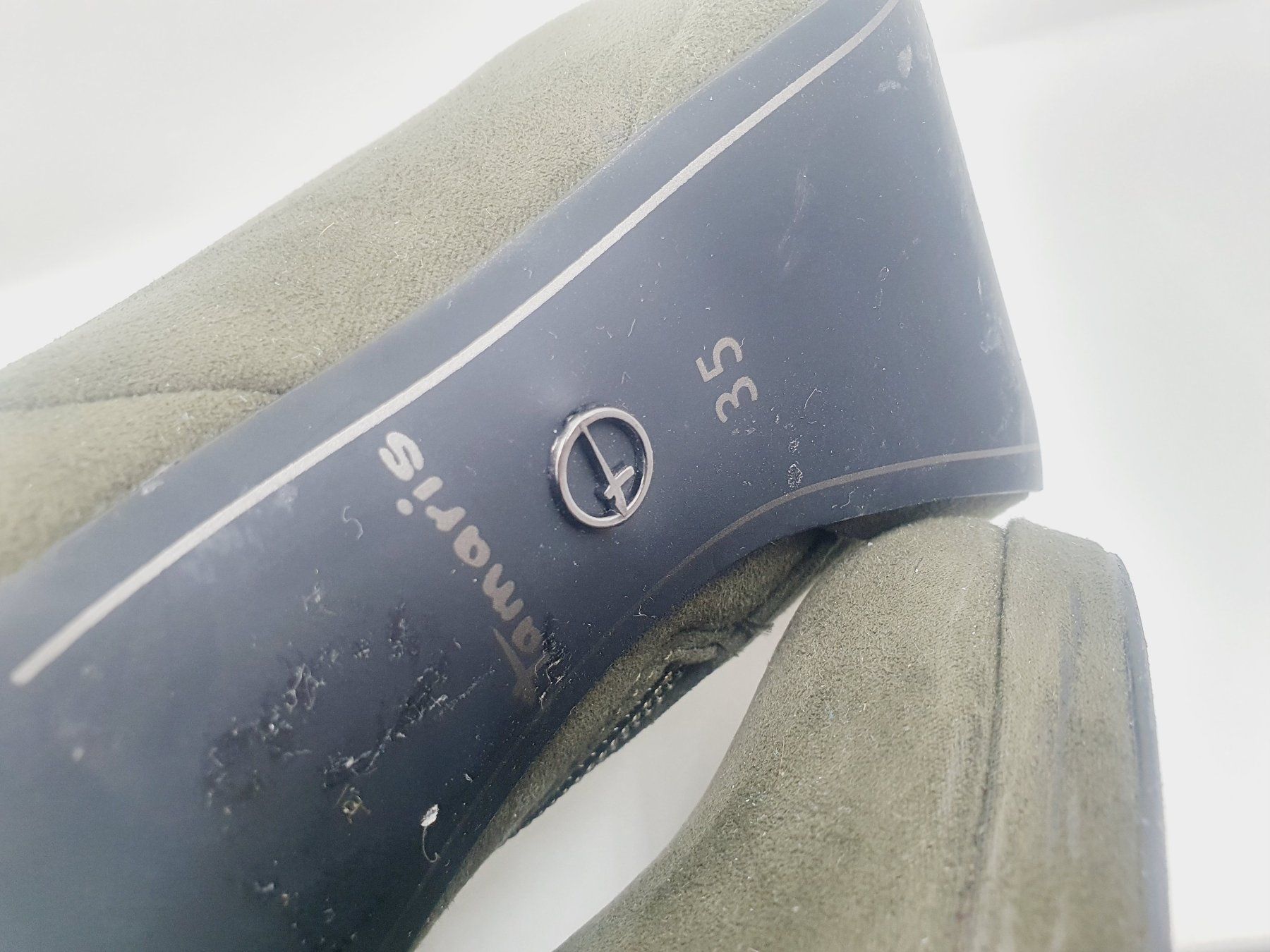 Tamaris Scarpe da donna: Stiefelette Veloursleder Gr. 35 – Usato da Edlibach venduto da flairaffair 3