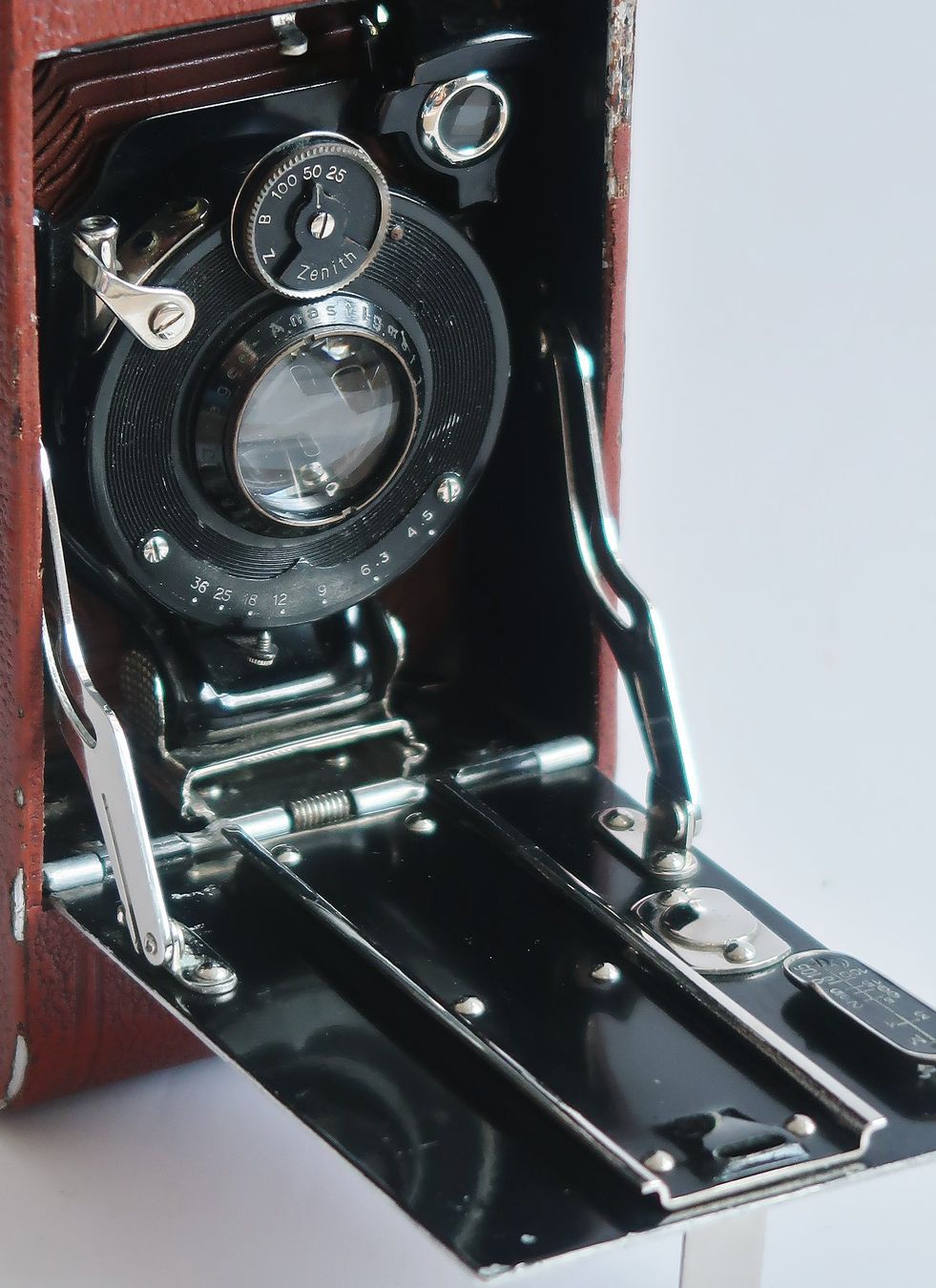 Ihagee Fotocamera: Ihagee Ultrix Simplex 1360 Luxus mit braunem Lederbezug – Usato da Luzern venduto da eAladin 6