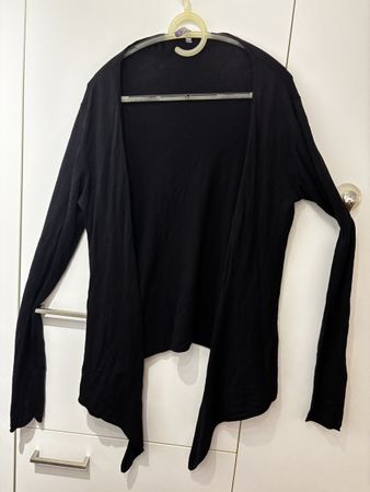 Schwarze Strickjacke, Grösse S