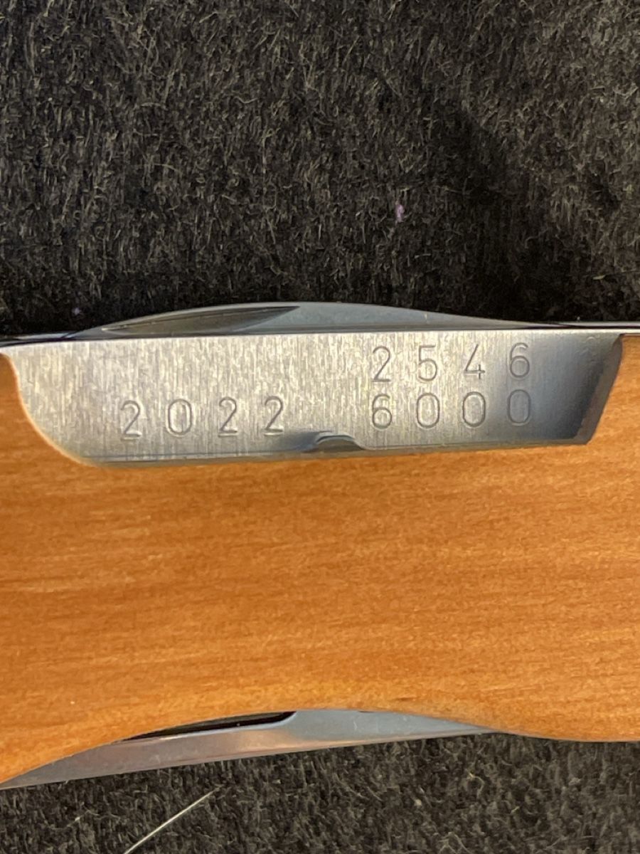 Victorinox Taschenmesser: Victorinox  – Neu und originalverpackt aus Basel von ong72 7