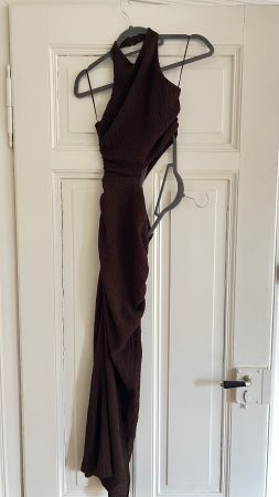 Zara Kleid Rippenstrick, braun, Gr. S, neuwertig!