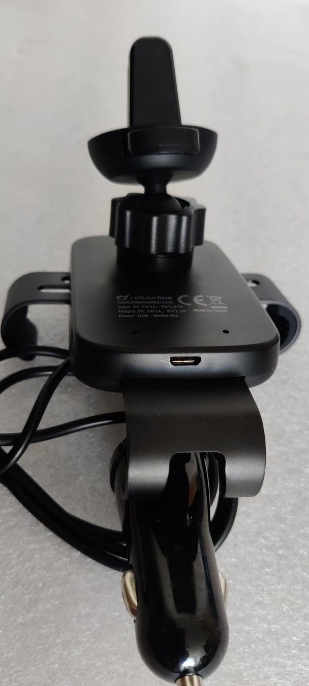 Staffe: Cellularline Universal Auto Smartphone Halter, Schwarz – Usato da Zürich venduto da sendbad 4