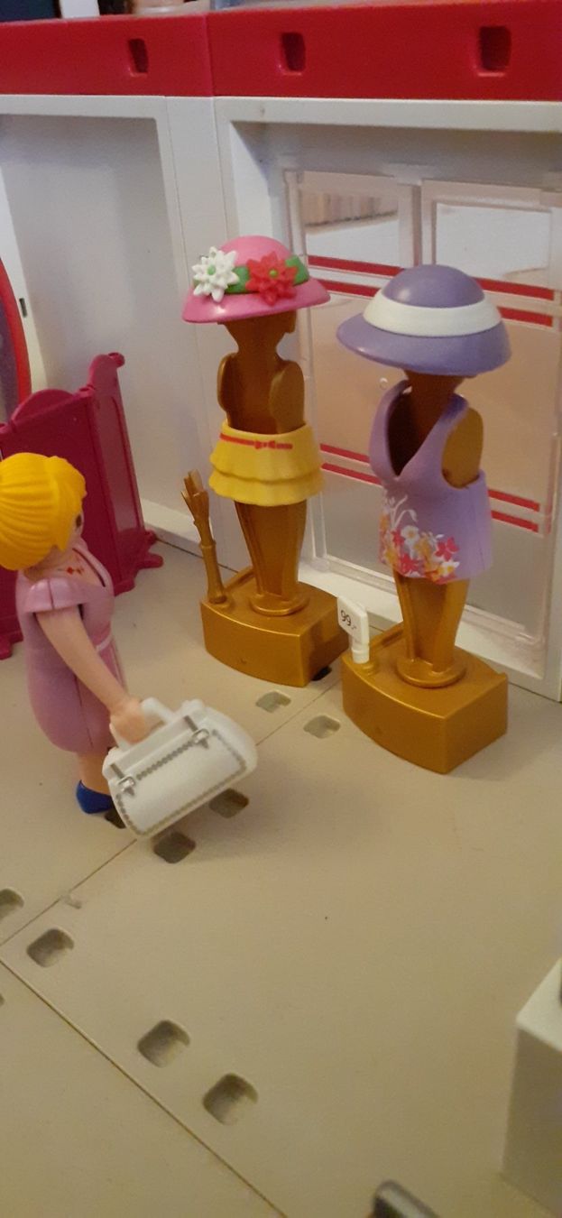 Playmobil Giocattoli: Playmobil Kleiderladen – Usato da Winterthur venduto da fabelwin 6