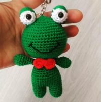 FROSCH, Schlüsselanhänger, Handarbeit, gehäkelt, Amigurumi