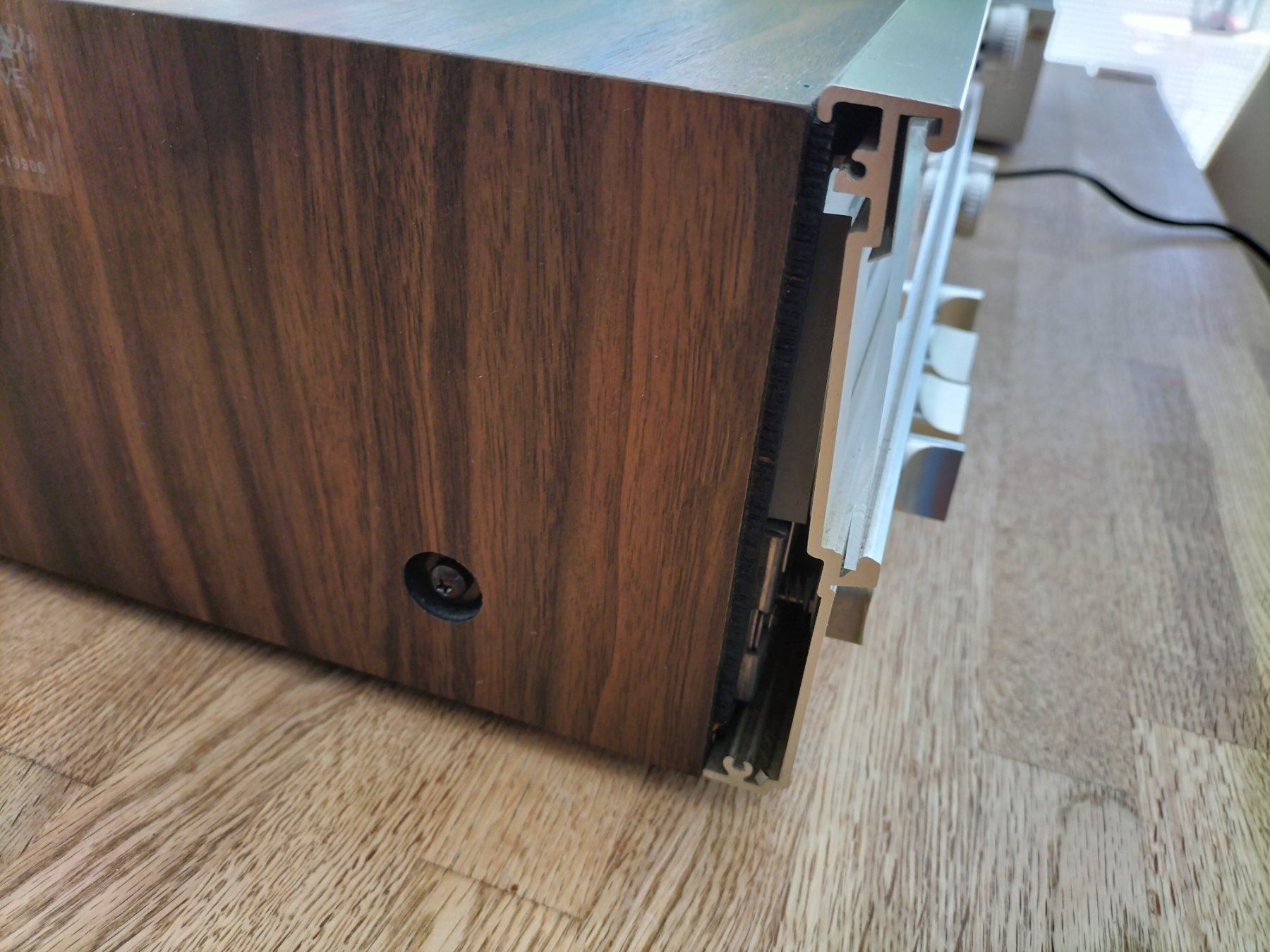 Ricevitori: Studio Standard By FISHER. Stereo Receiver RS-1052 – Usato da Luzern venduto da ces_xt2k 1