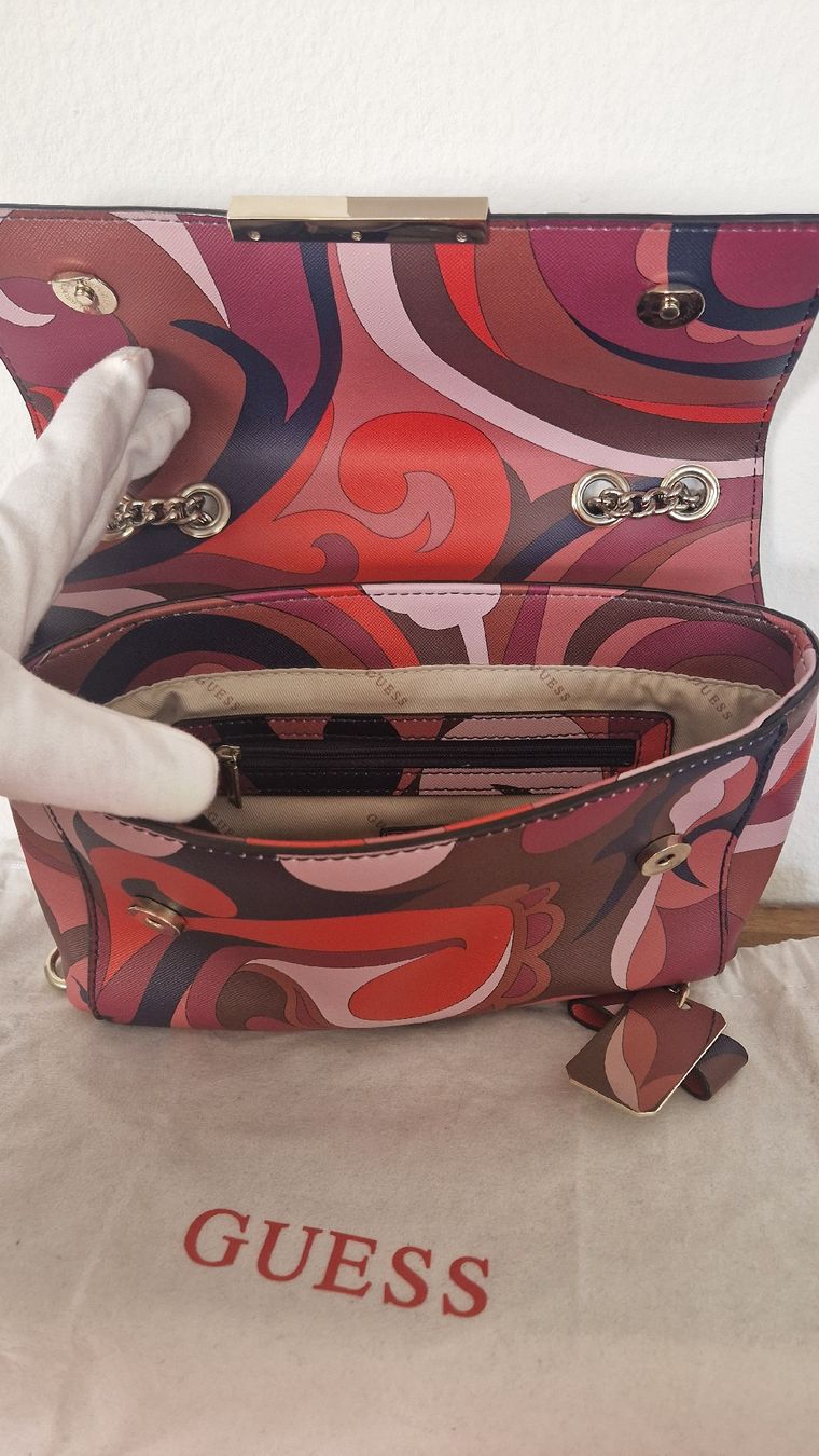 Guess Borse da donna: Guess Handtasche Damen Retro Style – Usato da Emmenbrücke venduto da graupersakatze 5
