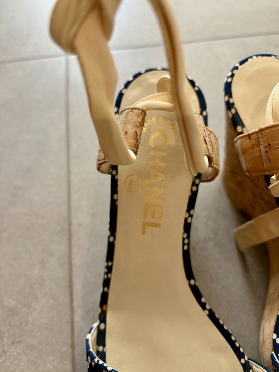 Chanel Scarpe da donna: Chanel wedges size 37 – Usato da Cologny venduto da sab_xh7v 3