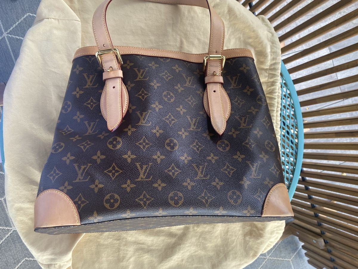 Louis Vuitton Sacs femmes: Louis Vuitton Hampstead MM – D'occasion à Kaiseraugst par RJ03 4