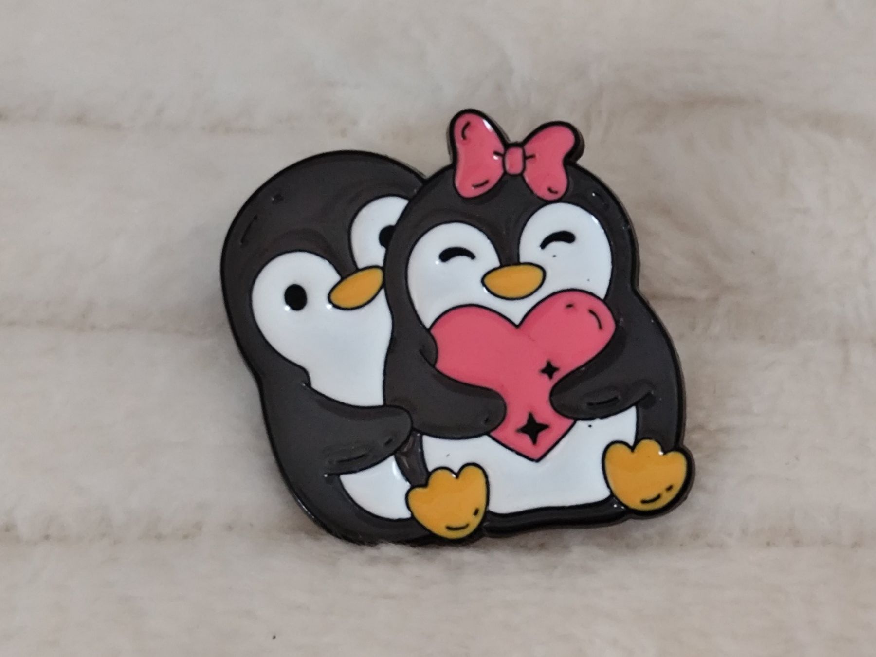 Plaketten & Abzeichen: Pin: Pinguin-Lovers ca. 3 cm – Neu und originalverpackt aus Bettingen von hamau2012