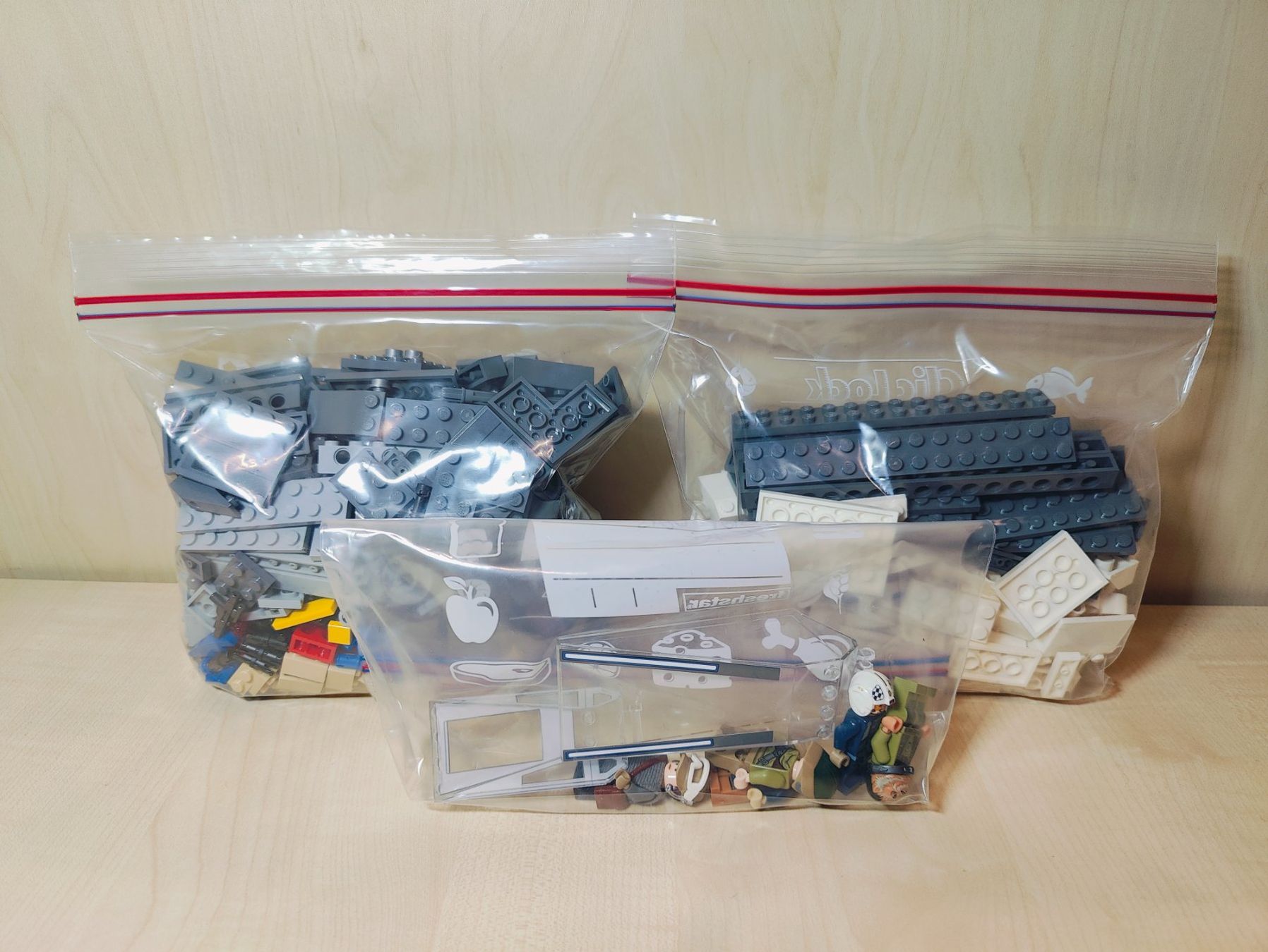 Lego Kit di costruzioni: Lego Star Wars 75155 Rebel U-Wing Fighter – Usato da Sulgen venduto da WhiteWolf3 3