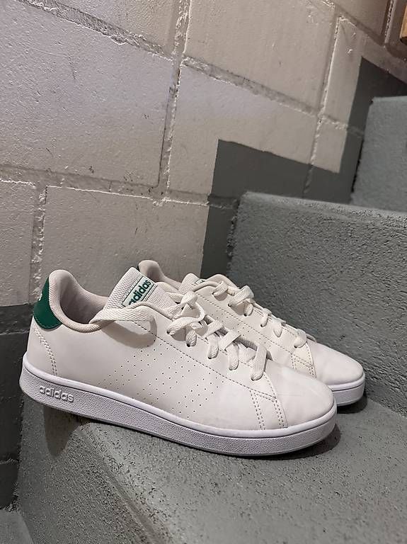 Chaussures femmes: Damen-Schuhe – D'occasion à Unterseen par digberg 4