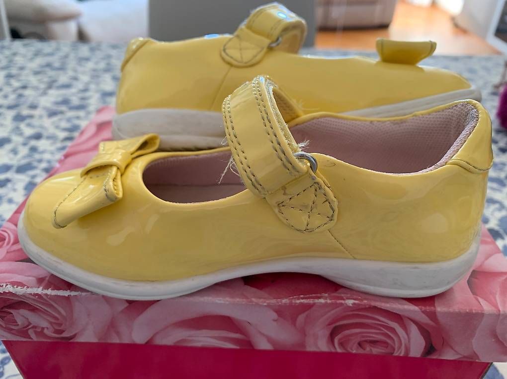 Schuhe für Mädchen: Scarpe bimba – Gebraucht aus Paradiso von tir_2mpx 3