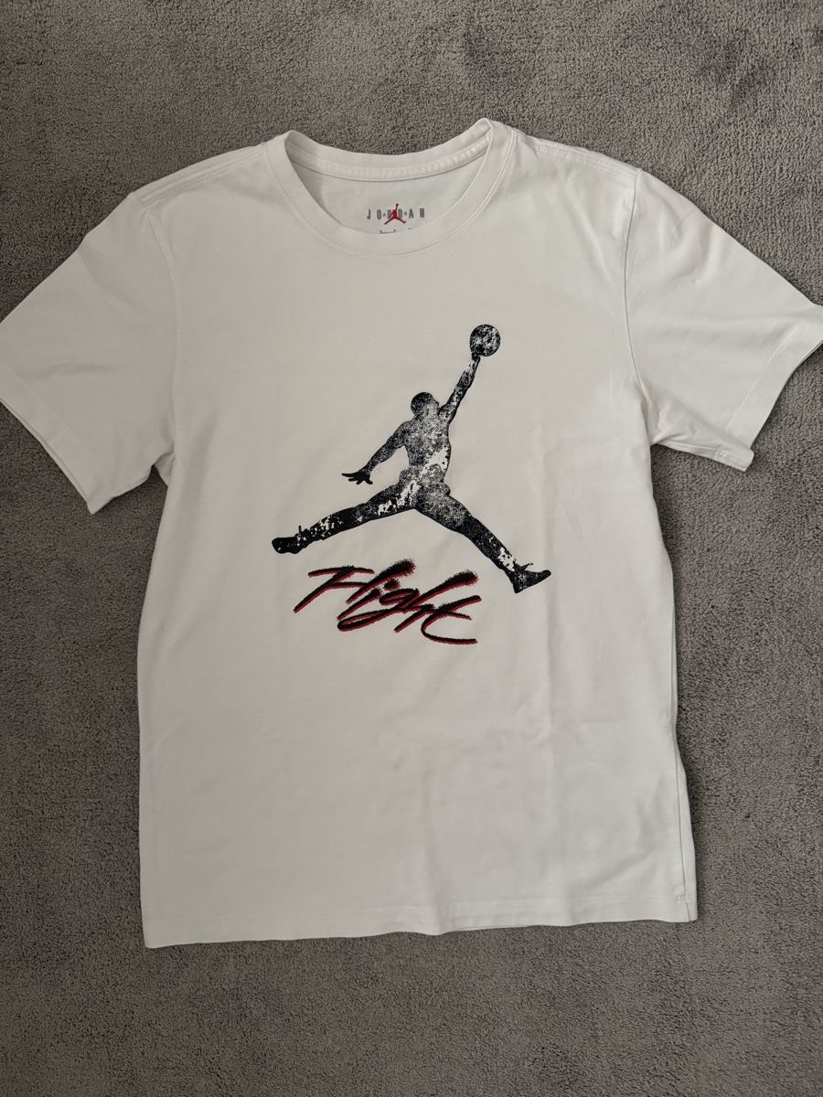 Jordan T-shirt: Jordan Shirt – Nuovo (secondo la descrizione) da Zürich venduto da pab_7gfs