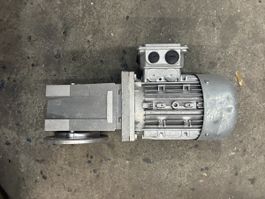 Moteur électrique Lenze.