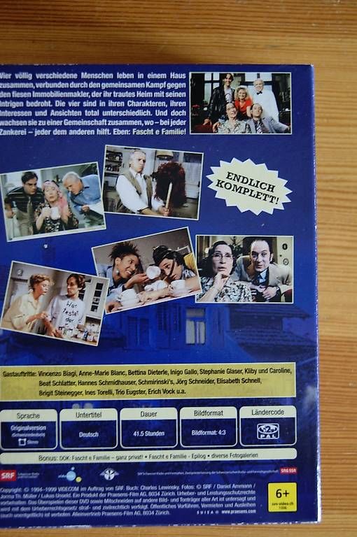 Alle DVDs: Fascht e Familie – Gebraucht aus Au ZH von Kopf 1