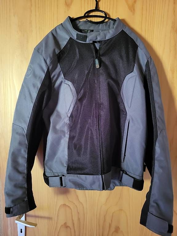 Giacche: Blouson moto bering homme – Usato da Evionnaz venduto da Wallaby62 2