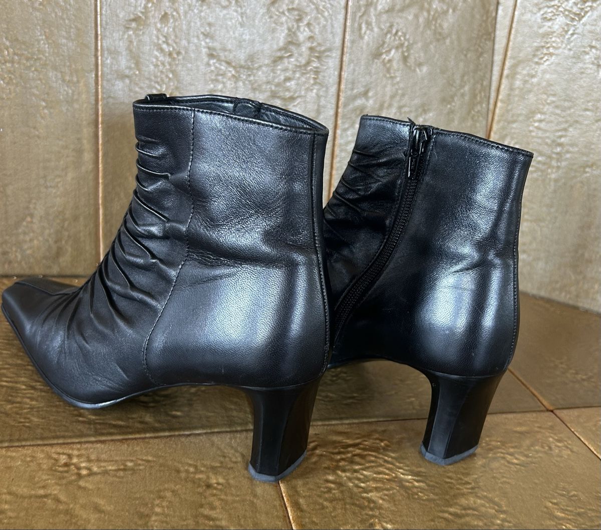 Gabor Chaussures femmes: schwarze Lederschuhe Grösse 6 1/2 – D'occasion à Lengnau AG par Mefari 2