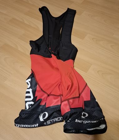 Velo Trägerhose Bergamont rot schwarz gebraucht Zustand gut