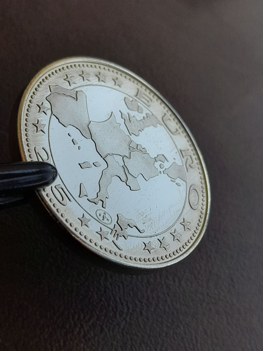 Tutti le monete: 2½ Euro Die große Flut 1997 "Helden an der Oder" – Usato da Basel venduto da Basel_20 5