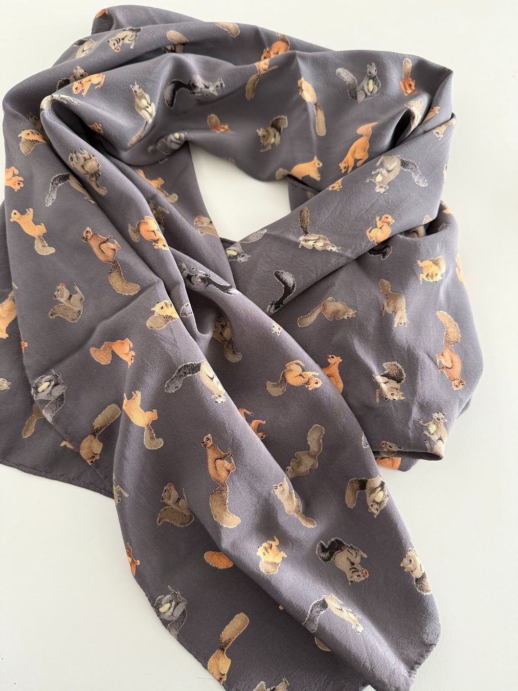 Fabric Frontline Foulards & écharpes: Fabric Frontline Seidenschal – D'occasion à Hedingen par mon_br7r 1