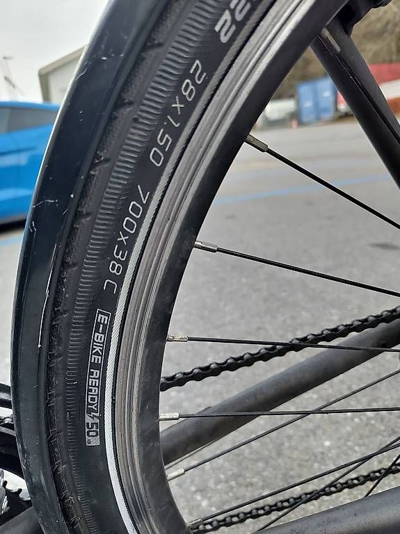 Biciclette: Vélo VTC en bon état et robuste – Usato da Attalens venduto da fla_2scj 1