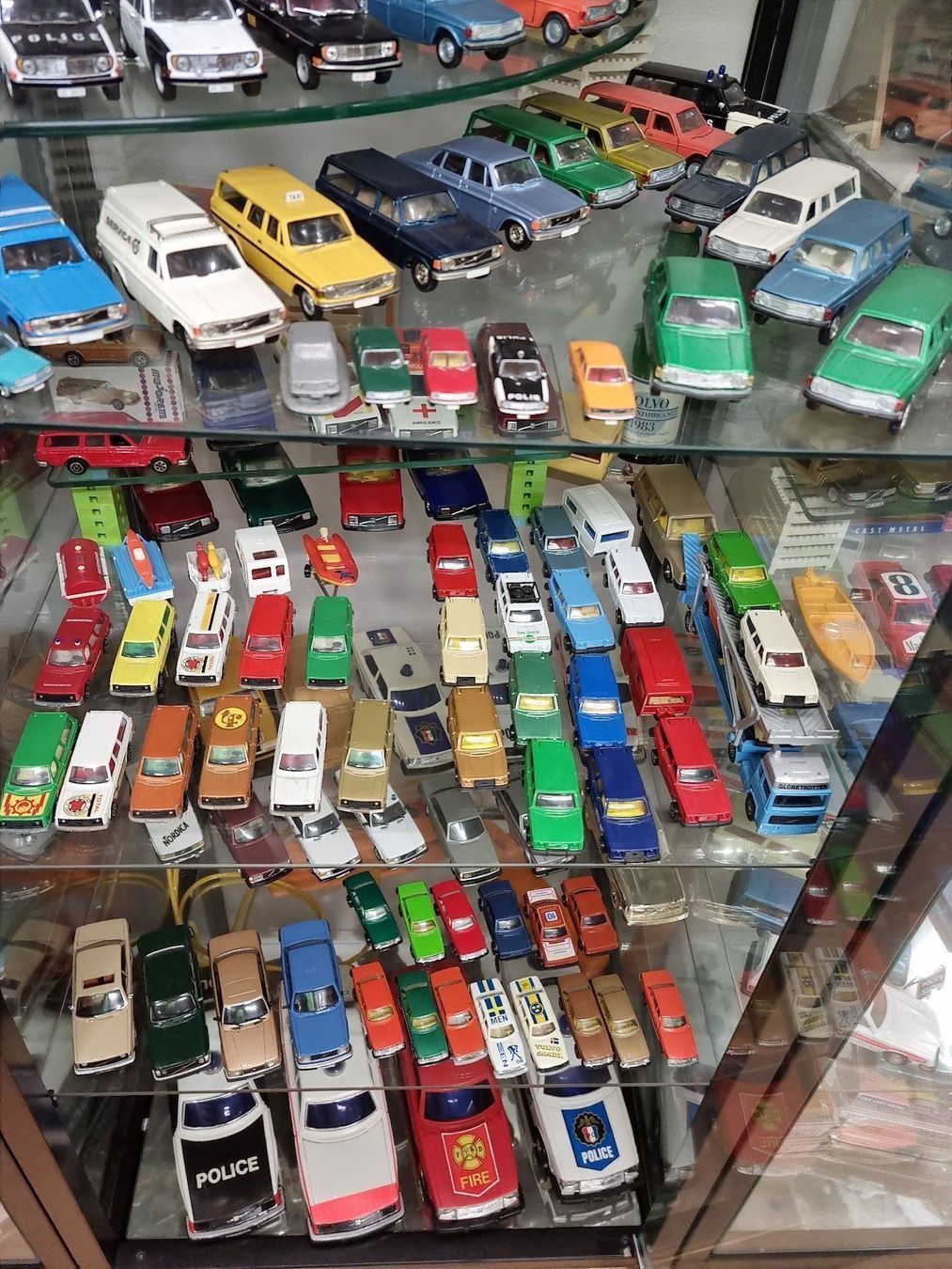 Volvo Modellautos: Riesen Volvo Modellautosammlung – Gebraucht aus Niederbipp von Hst3 8
