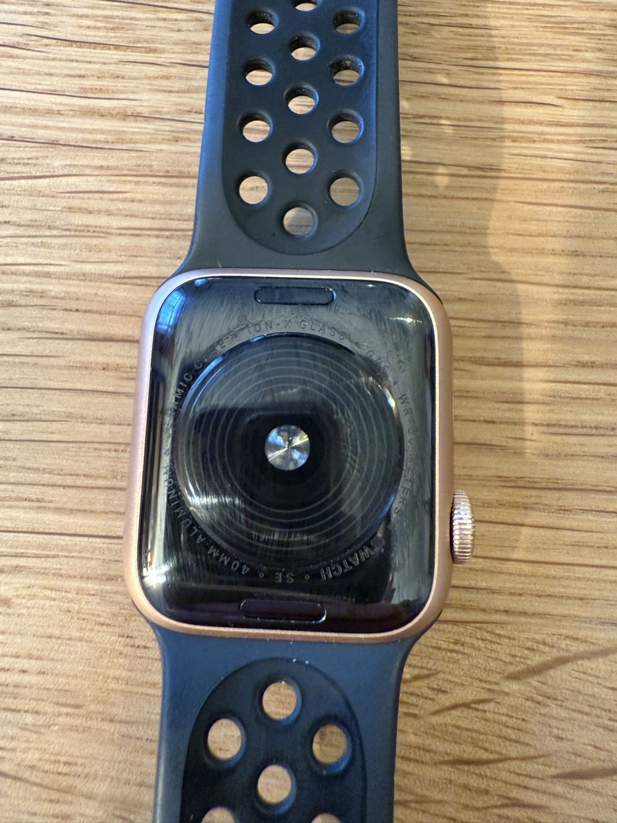 Apple Smartwatch: Apple Watch – Usato da basel venduto da yuri.H 2