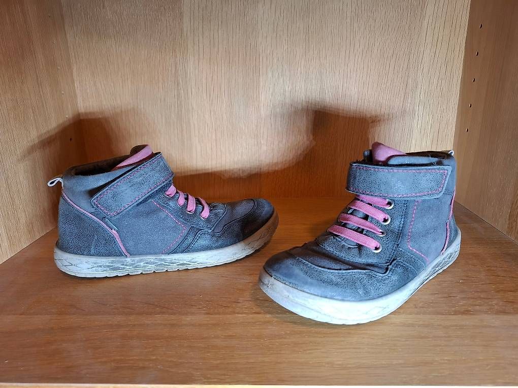 Scarpe per ragazze: Halbhochschuh Superfit Gr. 33 – Usato da Aathal-Seegräben venduto da DiBritta 1