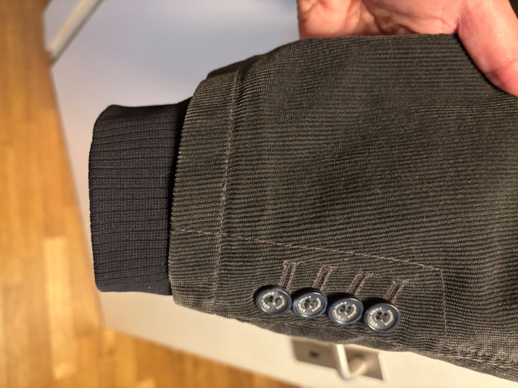 Strellson Giacche: Übergangsjacke von Strellson, Grösse 54/XL – Usato da Zürich venduto da Crazyfabie 1
