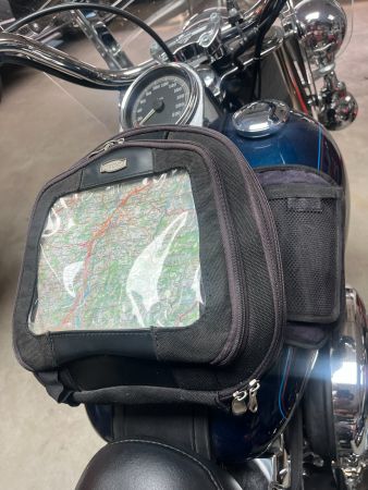 Motorrad Tankrucksack Küryakyn mit Regenschutz