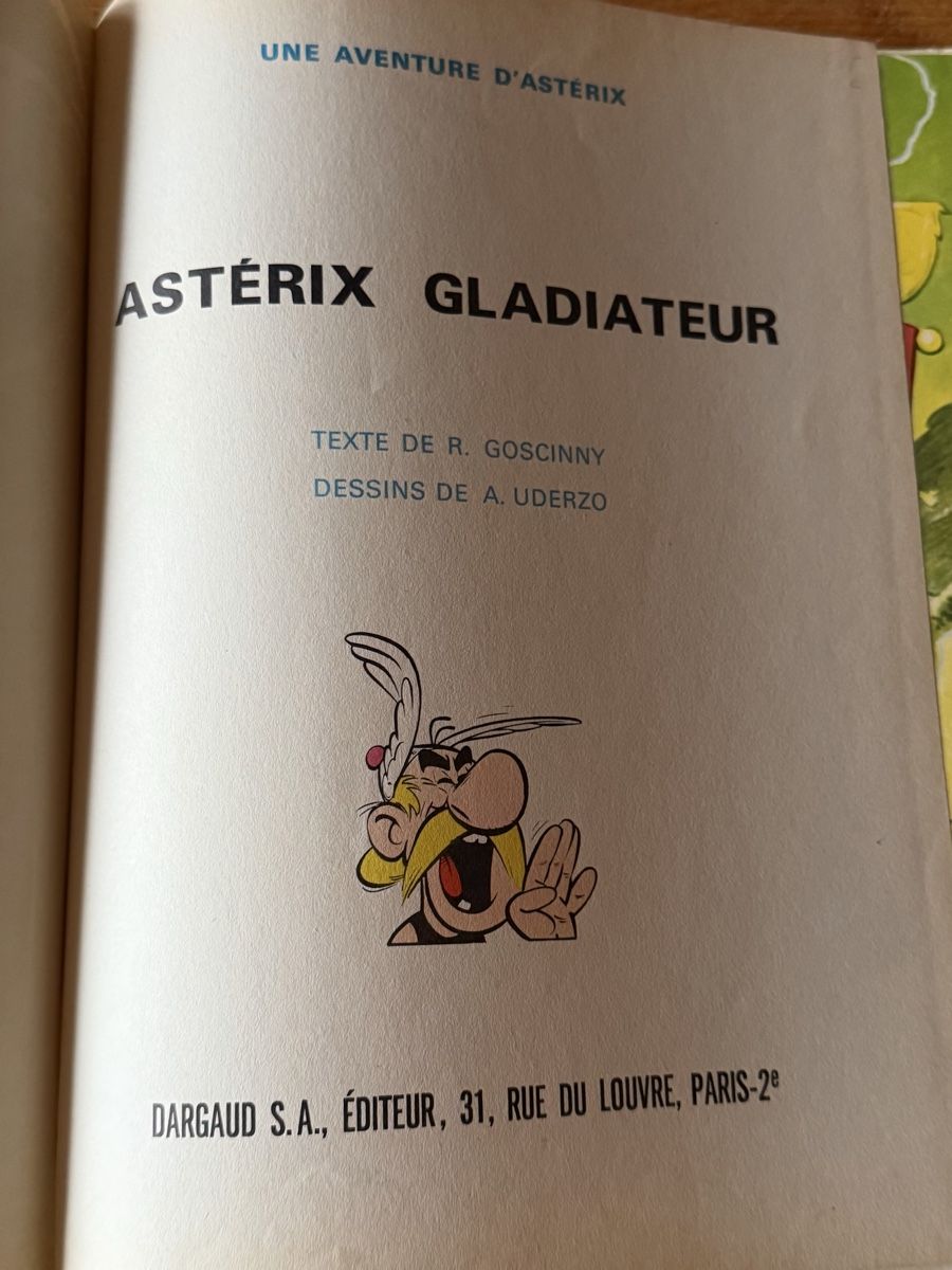 Fumetti: First Edition Asterix Gladiaeur Comic Book 1964 Dargaud  – Usato da Bussigny venduto da J.B.Goode 3