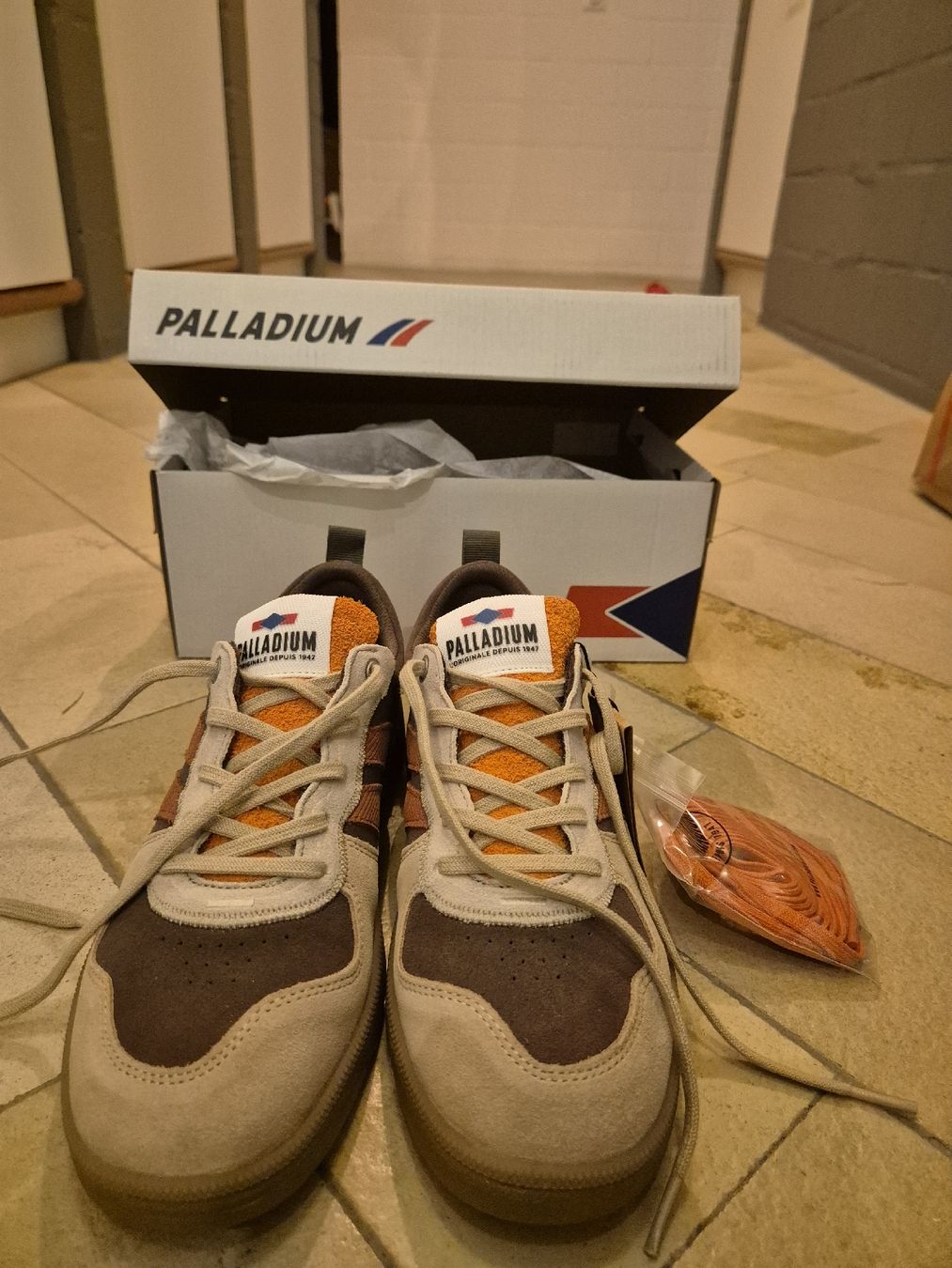 Palladium Scarpe da uomo: baskets palladium taille 41 – Nuovo e nell'imballaggio originale da Fribourg venduto da Salvatorina76 3