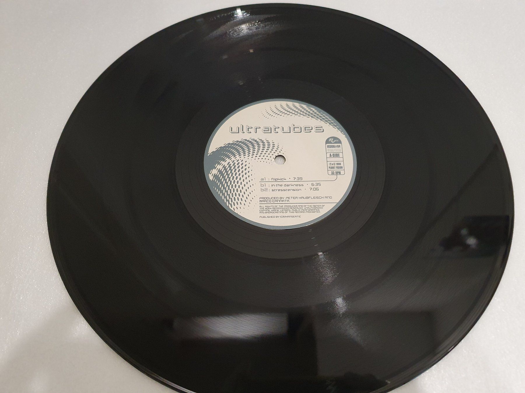 Dischi in vinile: Ultratubes – Flip Kick (Techno, Electro) – Usato da Uster venduto da Vinyl-Leidenschaft 2