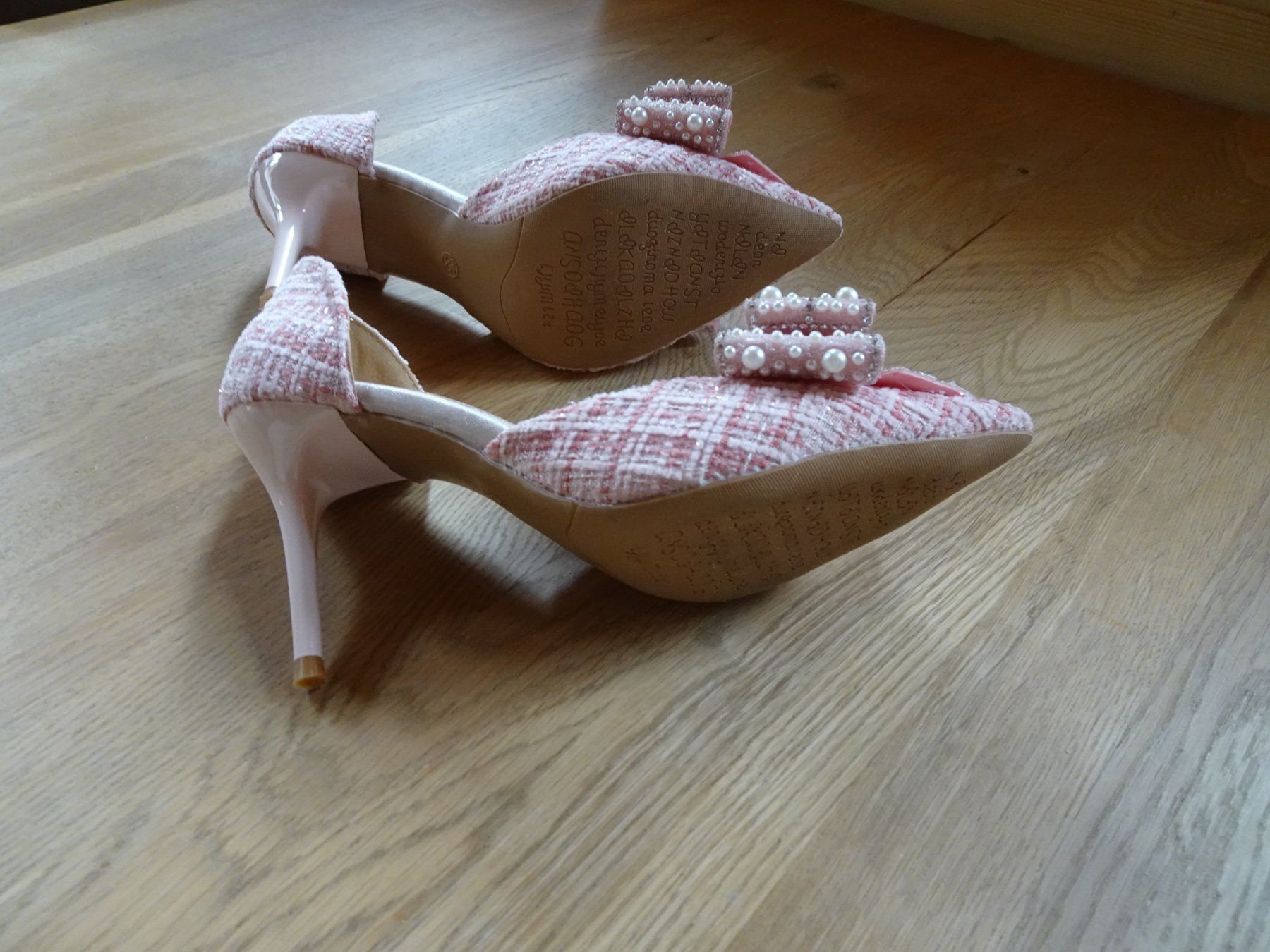 Scarpe da donna: NEUE Pumps rosa-silber - Gr. 36 - 226117 – Nuovo (secondo la descrizione) da Küssnacht am Rigi venduto da Schuhe-Secondhand 6
