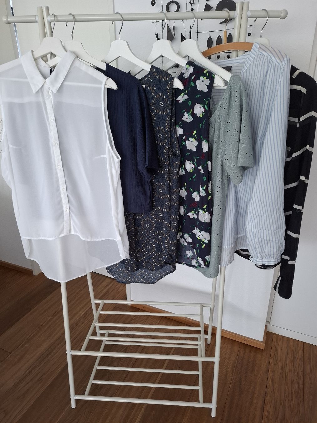 Lotti di vestiti: Damen Blusen Gr. L und Xl – Usato da Ettingen venduto da sharan02