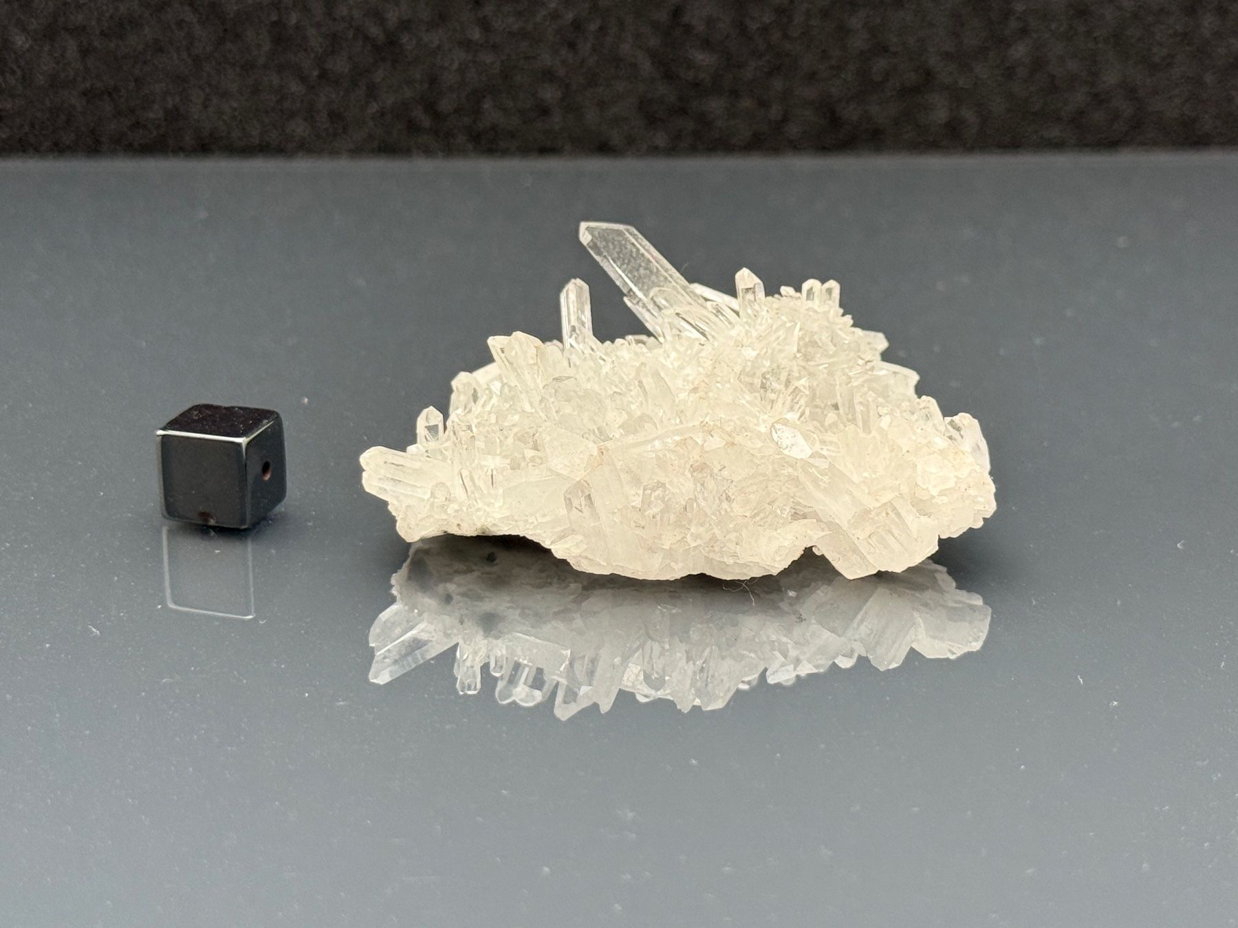 Mineralien & Heilsteine: Quartz cluster - Mineral – Gebraucht aus Vésenaz von RMShop 1