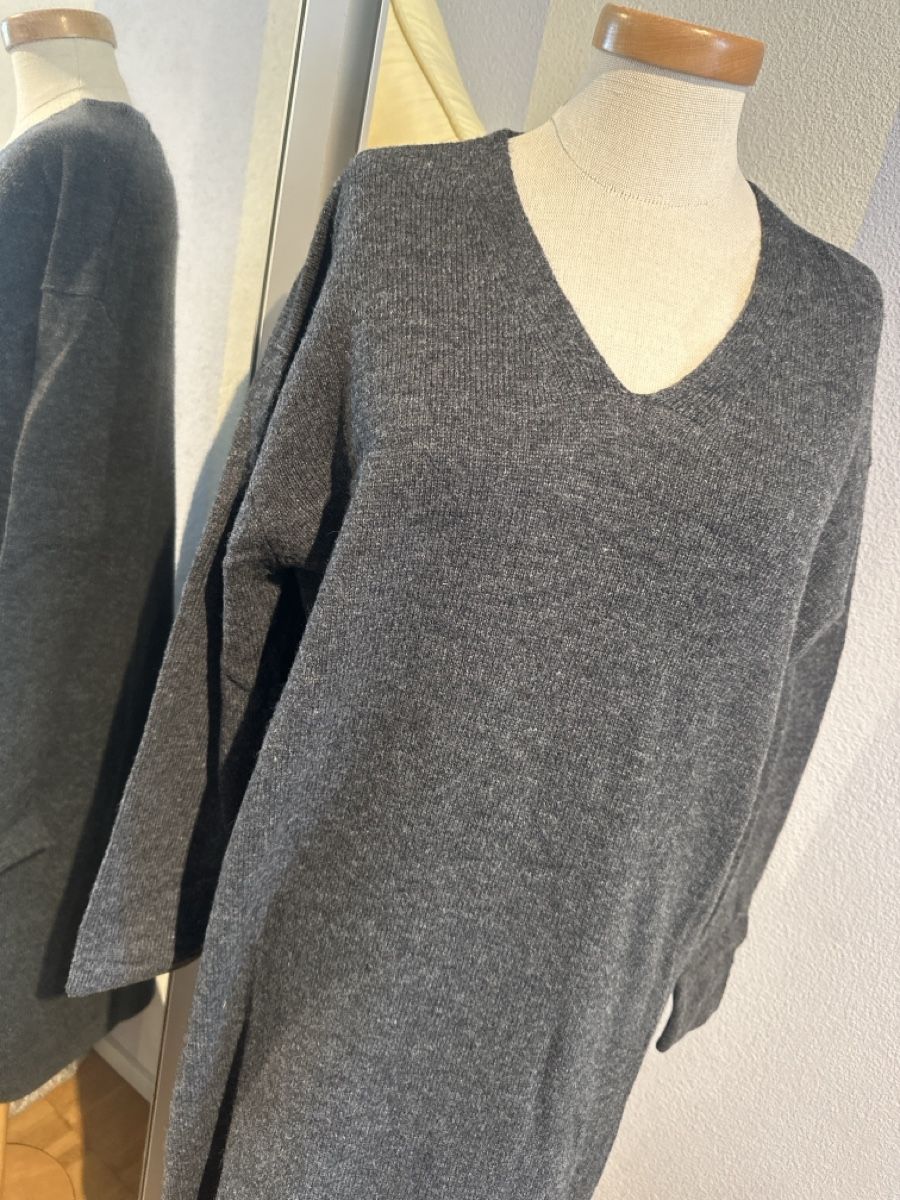 Vestiti: Strickkleid Gr. Onesize (38) – Usato da Bassersdorf venduto da Ayumiyamaguchi 1