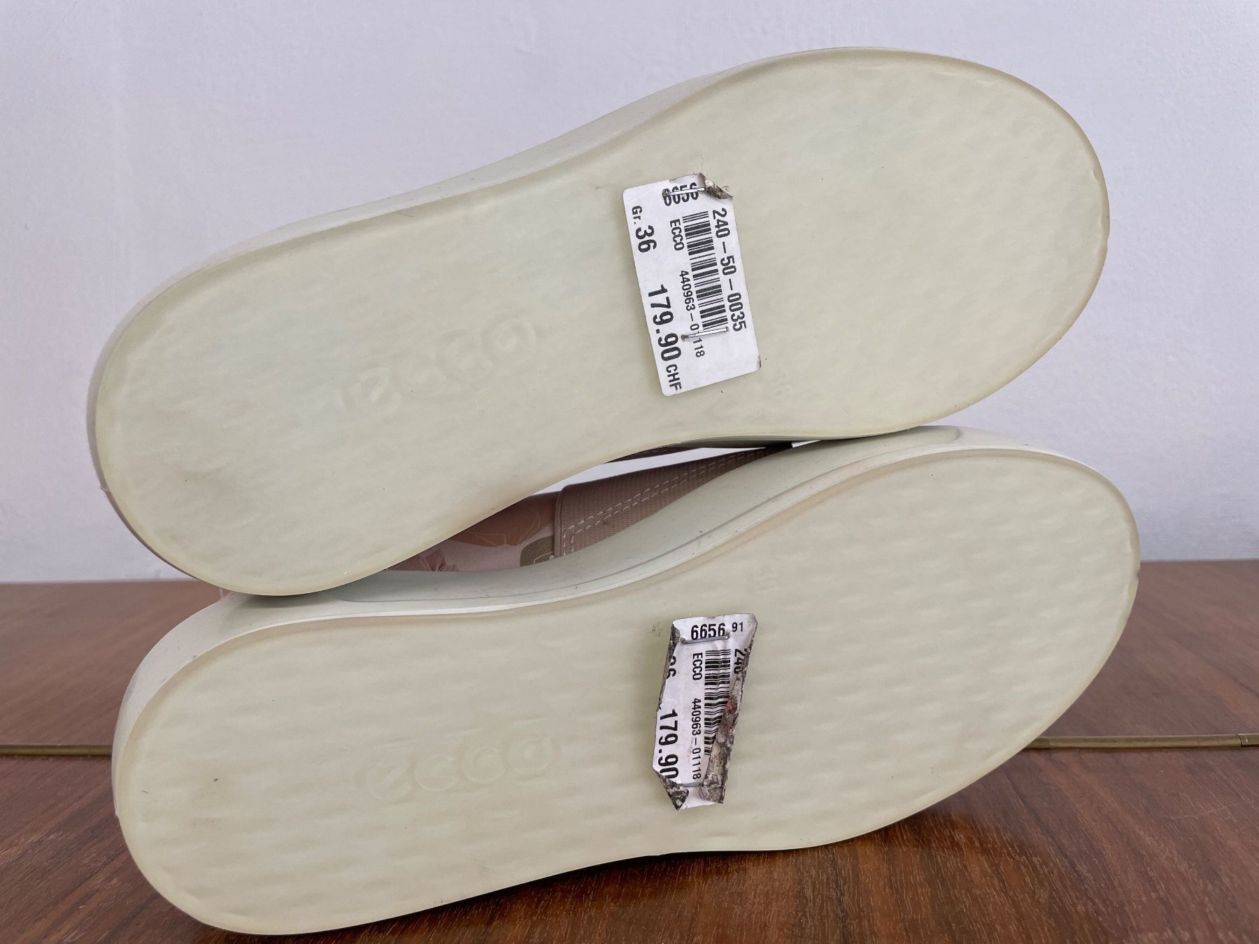 Ecco Scarpe da donna: ECCO Sommer Sneaker Gr. 36 (Neu) – Nuovo (secondo la descrizione) da Frasnacht venduto da GracyStore 2