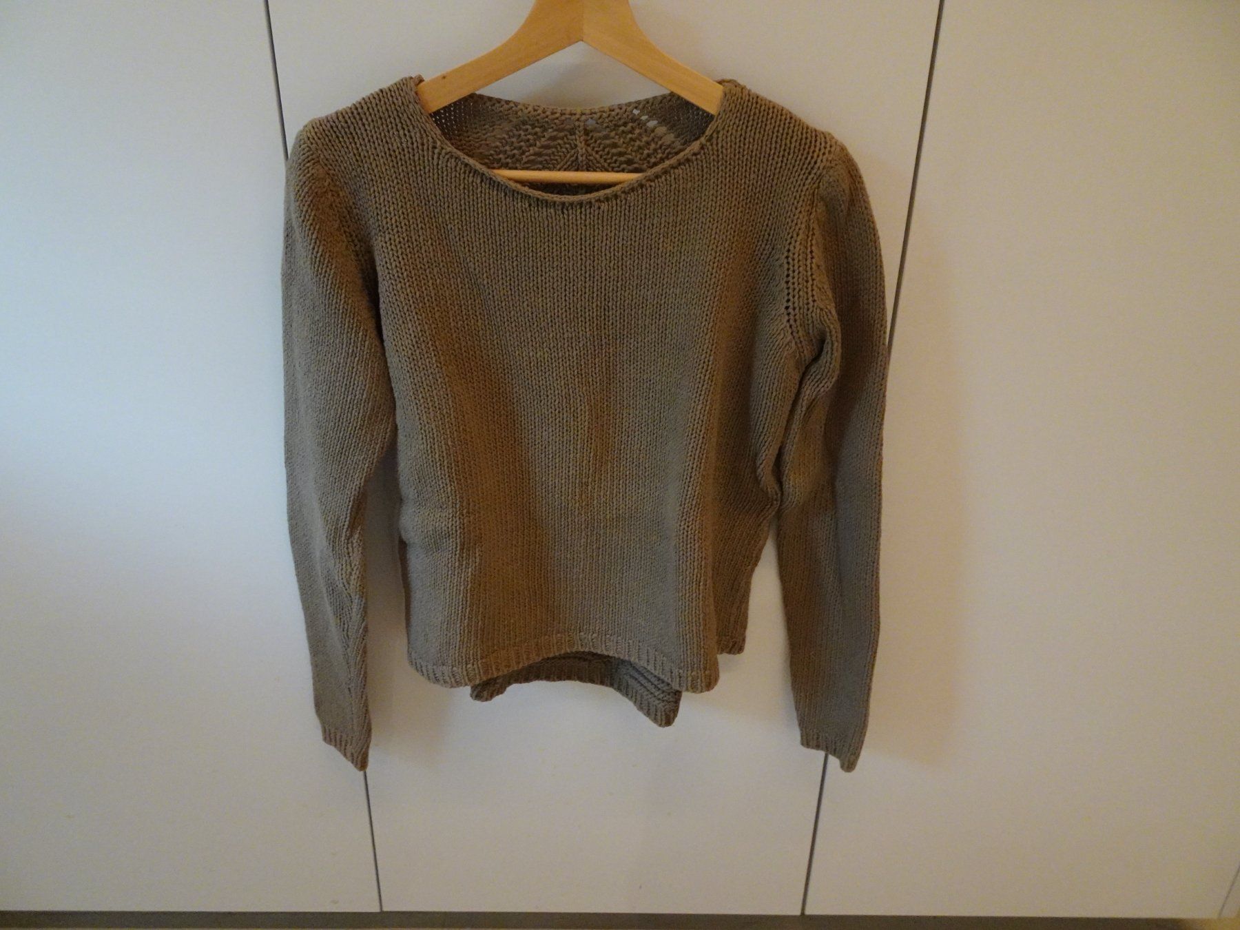 Maglioni & Felpe: Spezieller brauner Strickpulli Gr. XS/S - 260215 – Usato da Küssnacht am Rigi venduto da Good4Deckeli