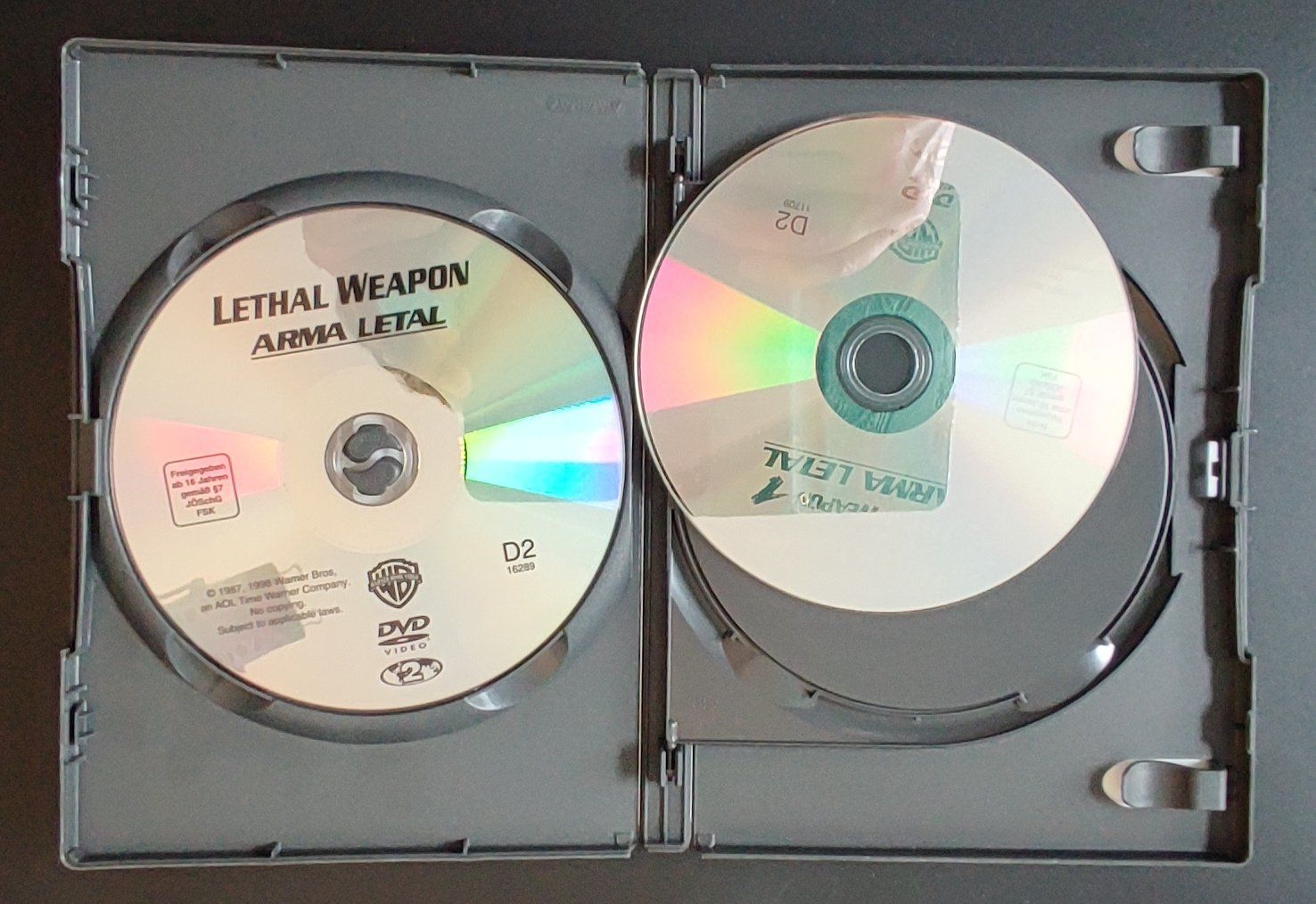 Tutti i DVDs: Lethal Weapon 1 (DVD) Kinoversion + Director's Cut – Usato da Winterthur venduto da Fenchurch 1