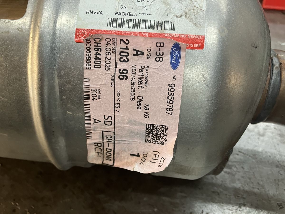Ford Échappements: Partikel-Filter Ford Kuga 2.0 – D'occasion à Unteriberg par Drummer86 3