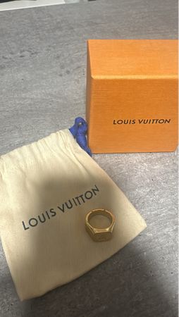 Louis Vuitton Siegelring mit Monogramm Gold (L)