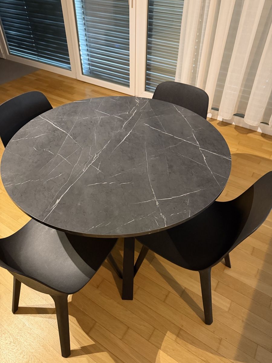 Ikea Tables: MARIEDAMM Tisch - IKEA – D'occasion à Ittigen par bsf_tne3