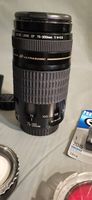 Kamera Canon EOS100 SLR mit Canon EF 75-300 mm und Canon EF